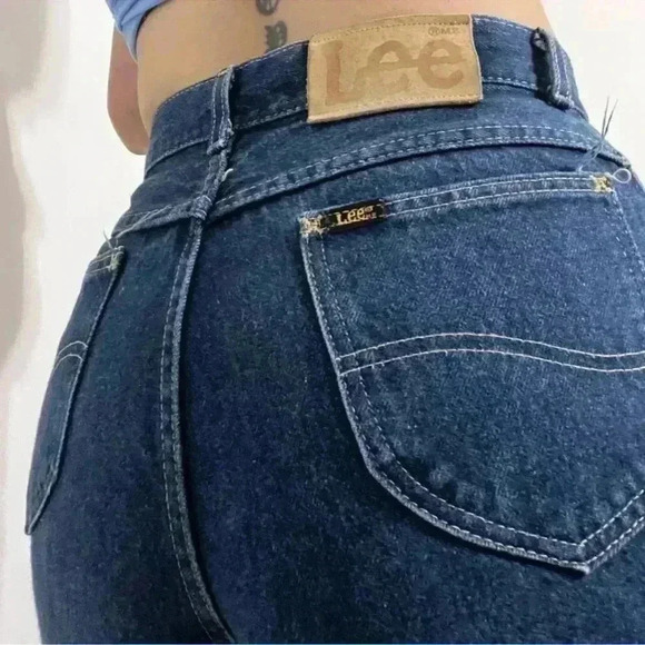 NWT Vintage Lee Highrise “Mom” Marilyn Monroe Handpainted Retro Jeans Size 30/34 - Picture 3 of 15